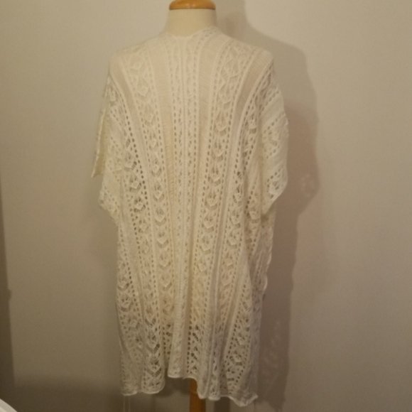 New CLEARANCE White Knitted Tassel Cover Up - Picture 5 of 5